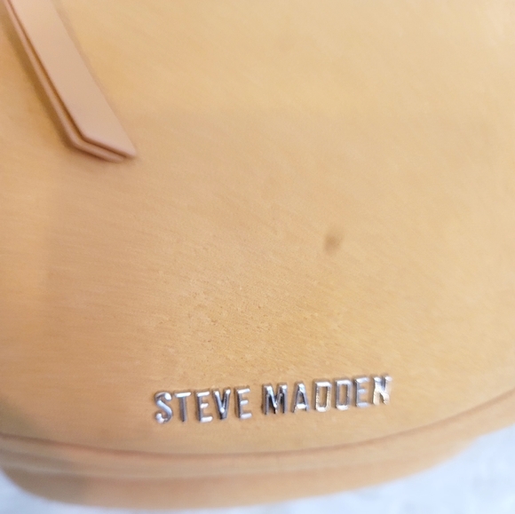 STEVE MADDEN STEVE MADDEN KARMENN CROSSBODY BAG, TAN & SILVER RHINESTONES - Picture 9 of 17